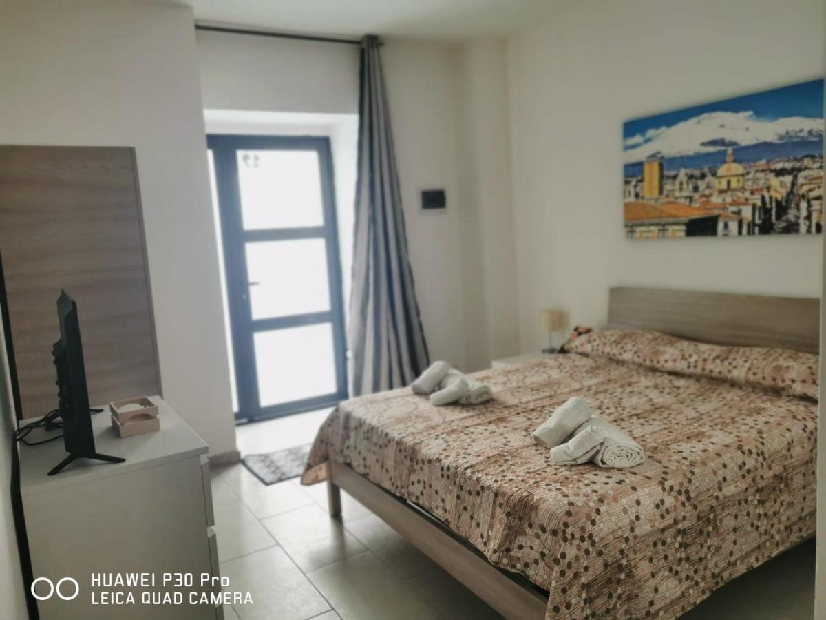 Apartamento Il Giardino In Centro CTA Exterior foto