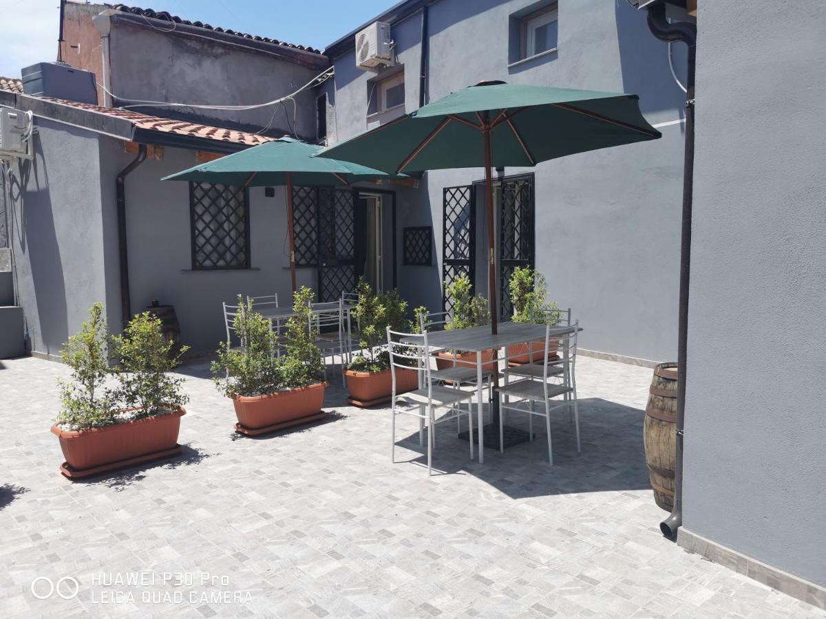 Apartamento Il Giardino In Centro CTA Exterior foto