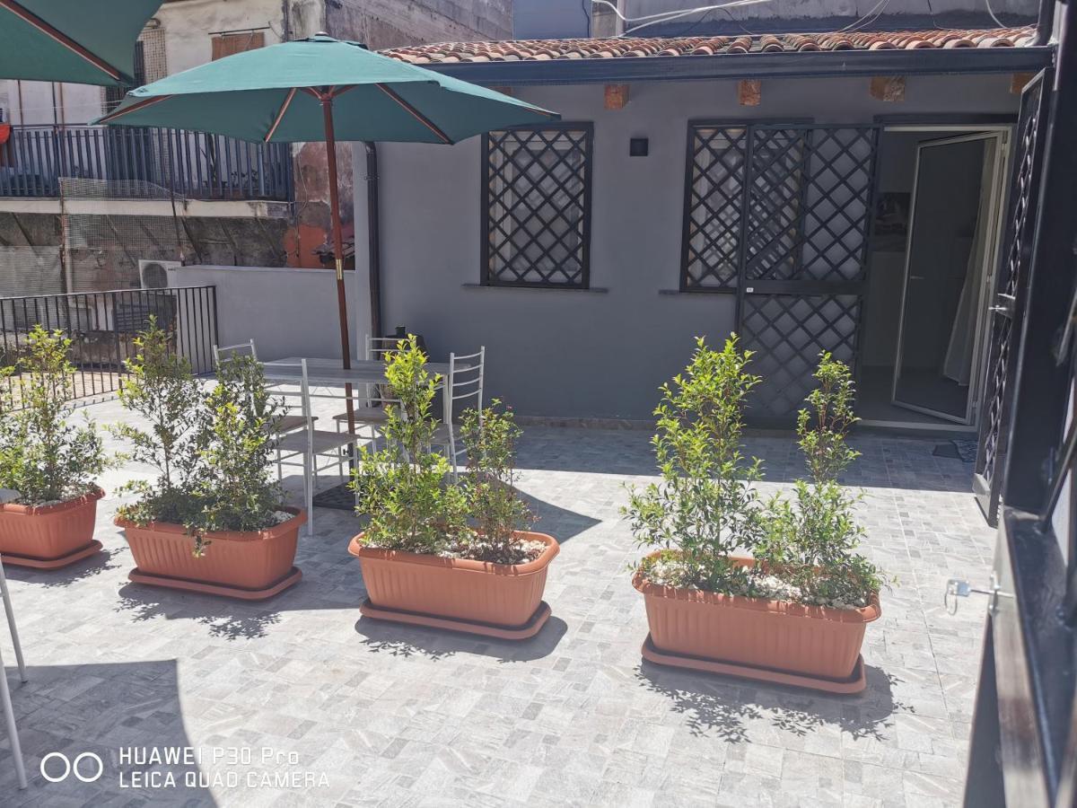 Apartamento Il Giardino In Centro CTA Exterior foto